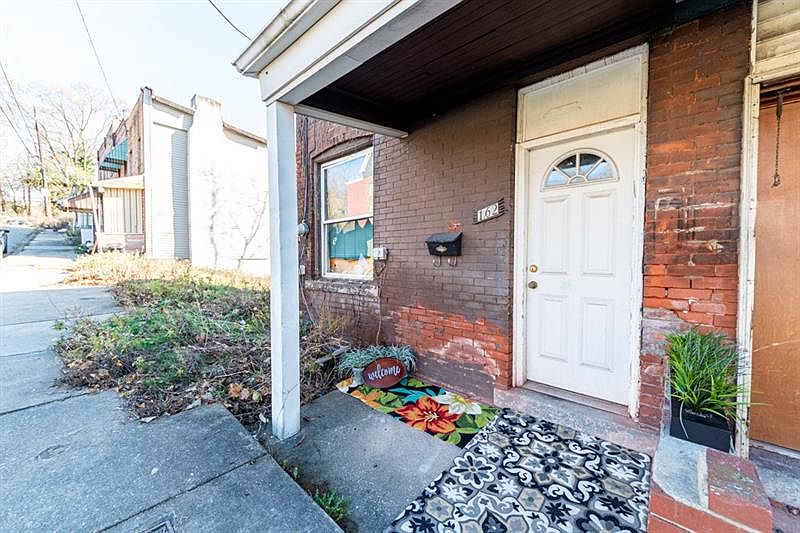 1st image of 162 Marsden St