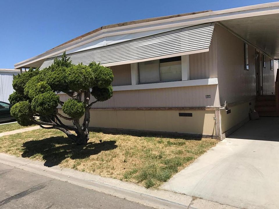 2nd image of 122 Diablo Way