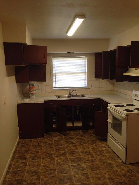 1st image of 1450 Huntsville Dr