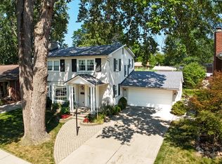 1781 Hawthorne St, Trenton, MI 48183