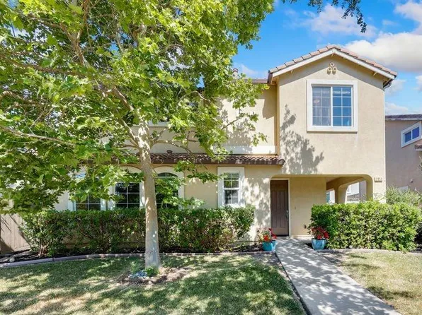 2850 Stonegate Dr, West Sacramento, CA 95691