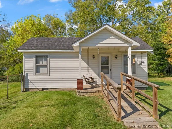 311 Fourth Street South, Jeffersonville, IN 47130