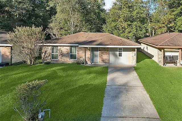 447 Magnolia St — Photo 22