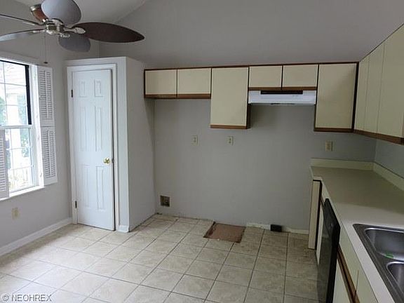 3rd image of 6790 Chaffee Ct #25