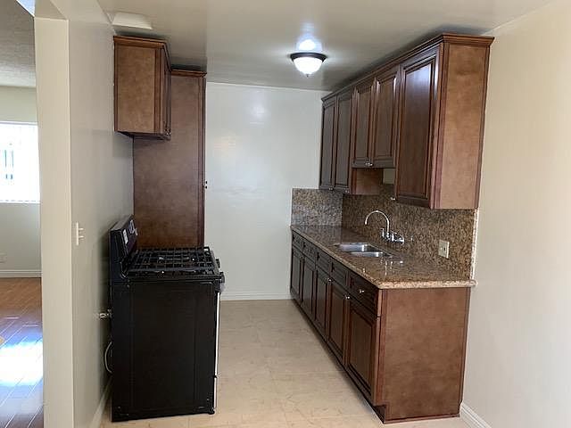 1st image of 319 N Maryland Ave APT 9