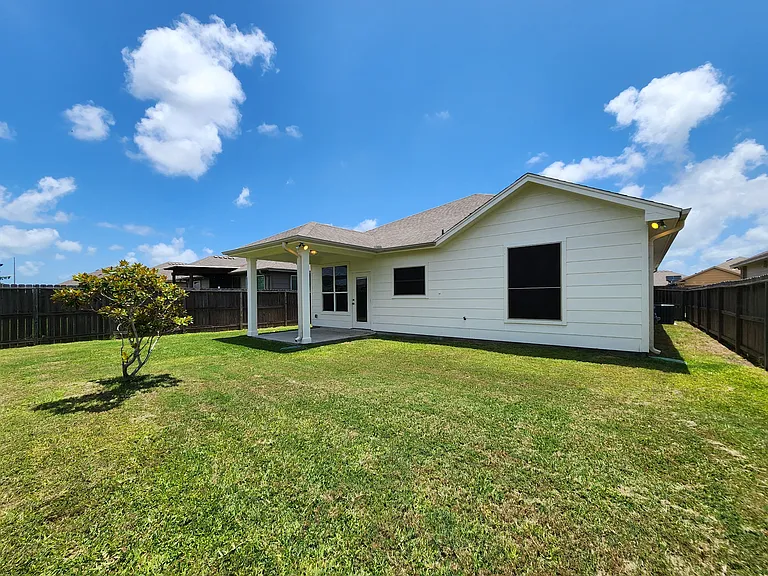 2233 Ibis St — Photo 16