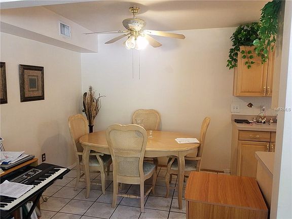 4th image of 1104 Suncrest Dr