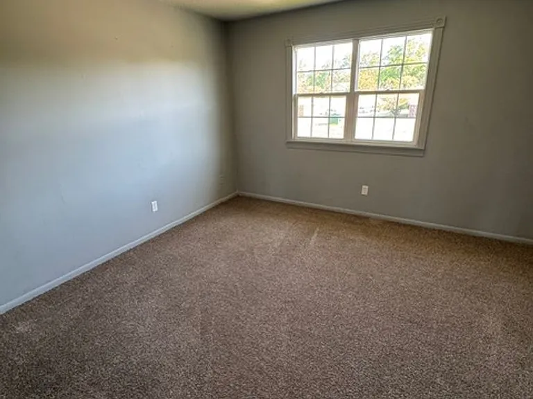 4707 Furge Dr — Photo 6
