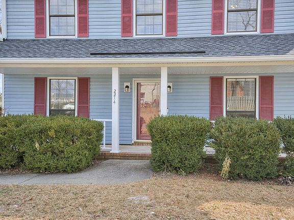 3rd image of 2214 Pleasant Drive