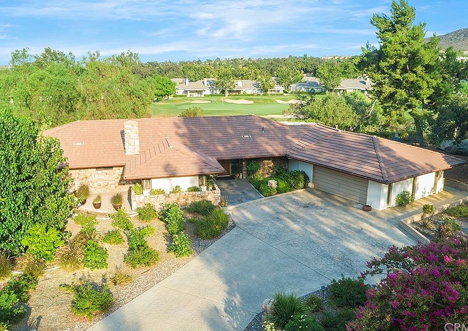 1st image of 38082 Silver Fox Ct