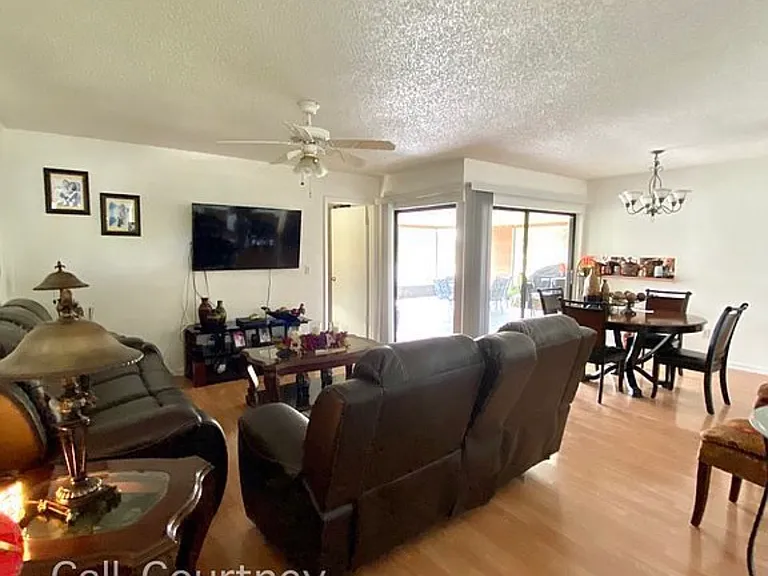 4735 Grove Point Dr — Photo 5
