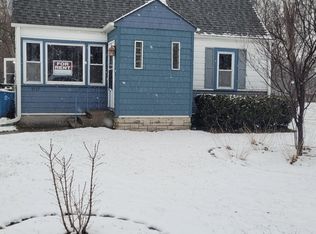 9137 Spring St, Highland, IN 46322