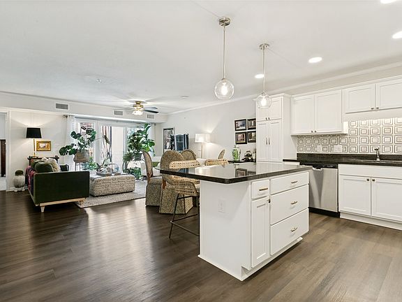 2nd image of 8381 Davis Blvd Unit 202
