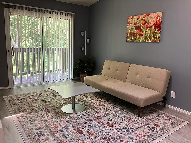 320 Brown St #811 — Photo 1