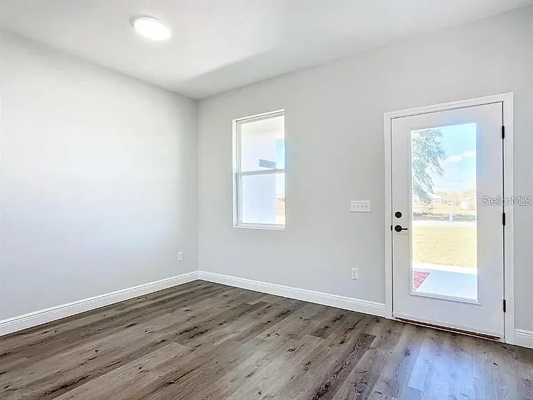 10 Dogwood Loop Ave — Photo 2