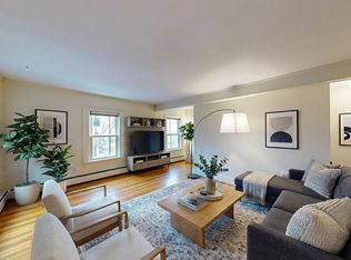 249 Chestnut St #3, Cambridge, MA 02139