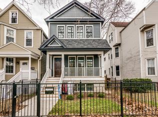 1917 W Larchmont Ave, Chicago, IL 60613
