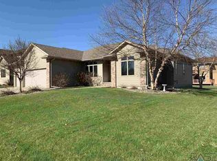 3501 S Bedford Ave, Sioux Falls, SD 57103