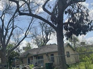 2708 Woodard St, Houston, TX 77026