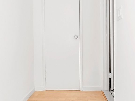 3rd image of 40 W 135th St APT 6H