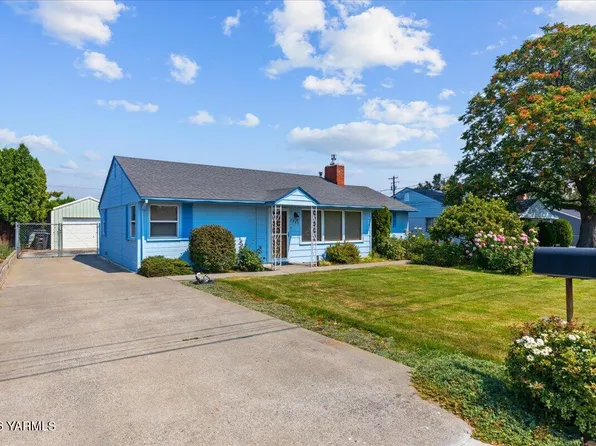 2709 Clinton Way, Yakima, WA 98902
