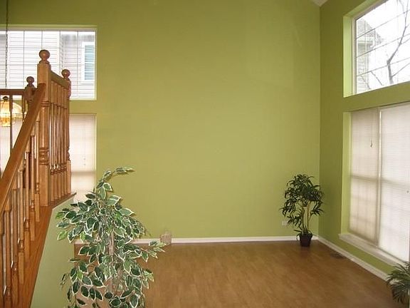 2nd image of 3270 Haverhill Dr