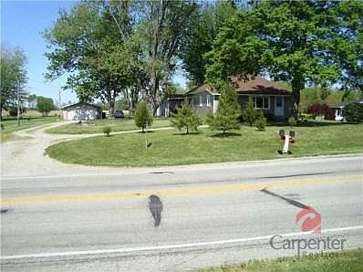 2nd image of 3245 S State Road 47