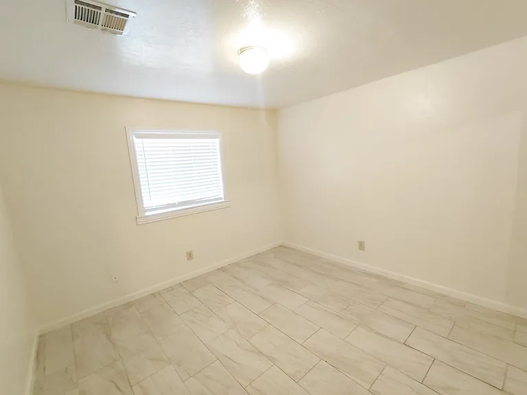 310 A St — Photo 10