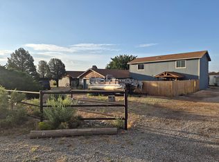 2406 Walker Rd, Roswell, NM 88201