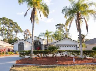96 Putter Dr, Palm Coast, FL 32164