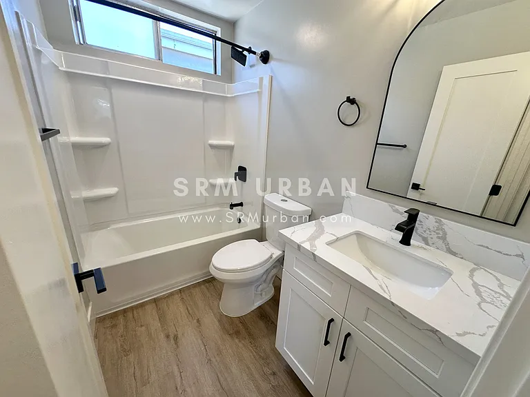 4150 41st St #10 — Photo 10