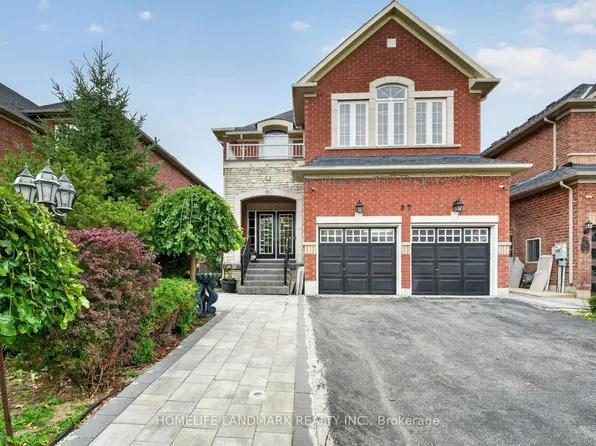 37 Denim Dr, Brampton, ON L6P 2R3