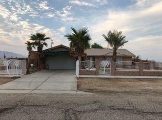 1370 Beach Club Dr, Thermal, CA 92274