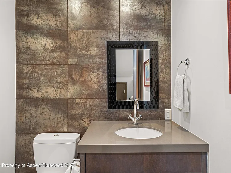 272 Oak Ridge Rd — Photo 24