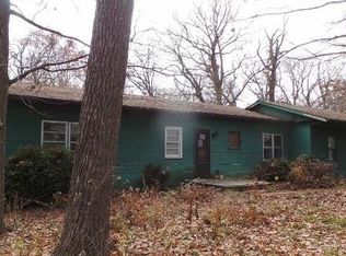 132 Forest Hill Dr, Saint Charles, MO