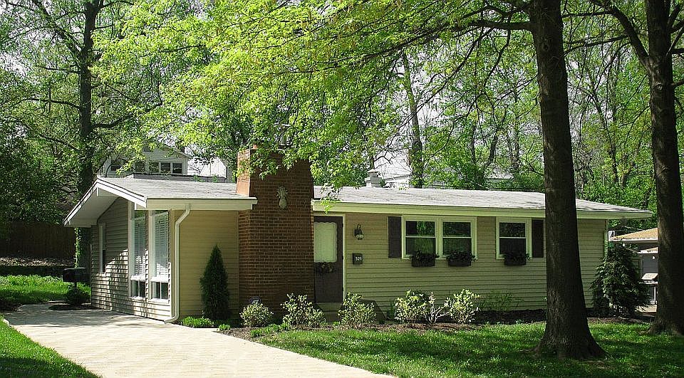 Front of house