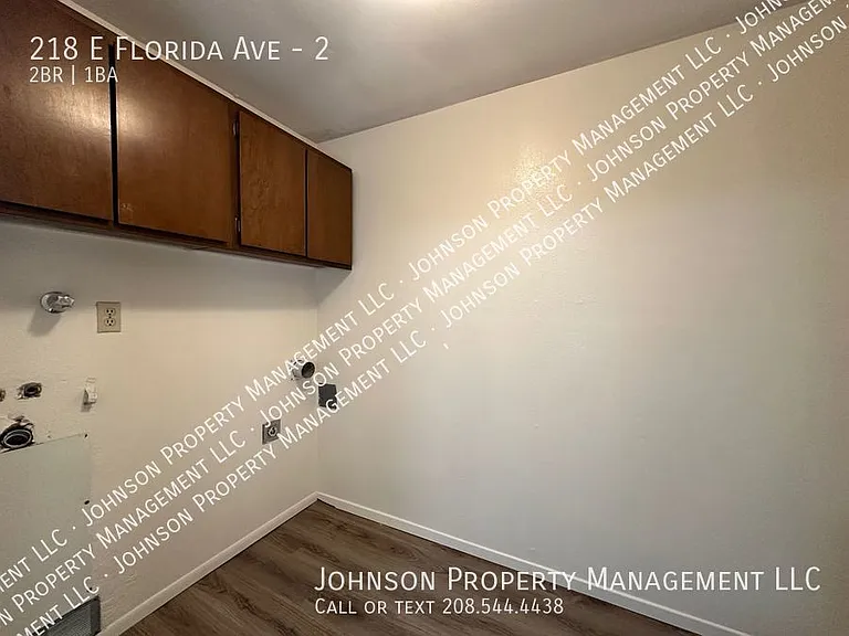 218 E Florida Ave #2 — Photo 8