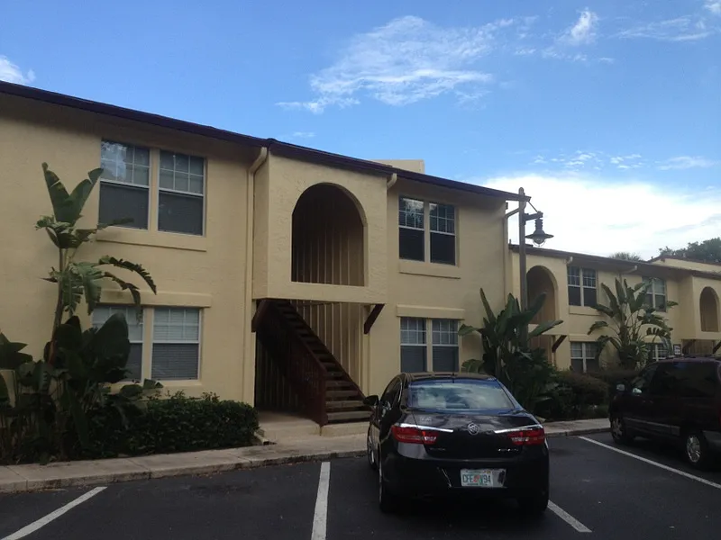 1 bed, 633 sqft, $1,950 — Photo 1