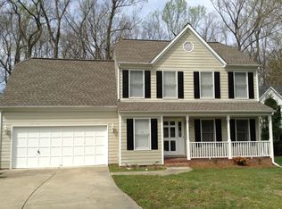 11 Archer Glen Ct, Greensboro, NC 27407