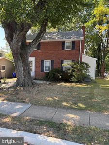 1416 N Longfellow St, Arlington, VA, 22205