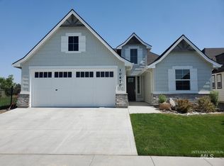 10575 W Bell Fountain Dr, Star, ID 83669
