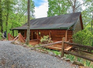 1902 Creekstone Ln, Young Harris, GA 30582