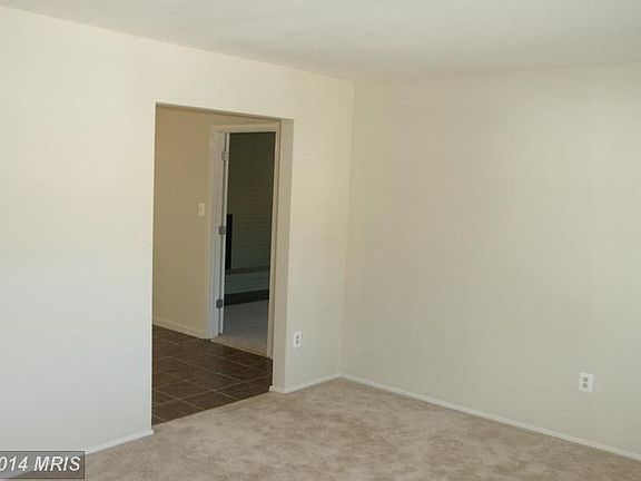 5th image of 14813 Darbydale Ave