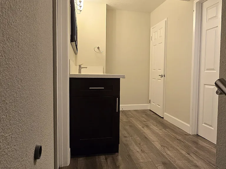 9563 Graham St — Photo 12