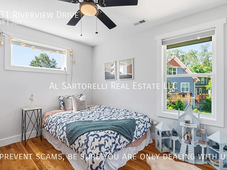 431 Riverview Dr — Photo 18