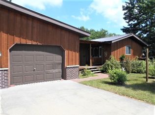6816 E Pederson Circle M.3 Dr, Escanaba, MI 49829