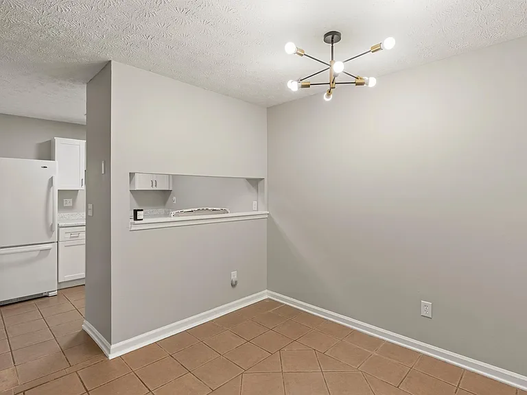 5454 Glen Haven Dr — Photo 8