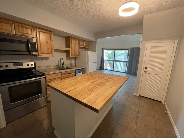 12900 Walden Rd APT 622F, Montgomery, TX 77356