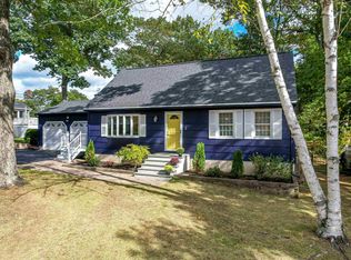 4 Churchill St, Nashua, NH 03062