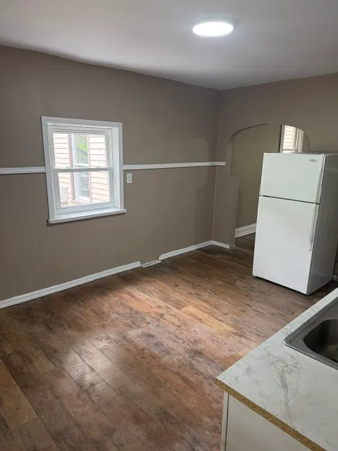 kitchen - 937B Koehler Ave #B